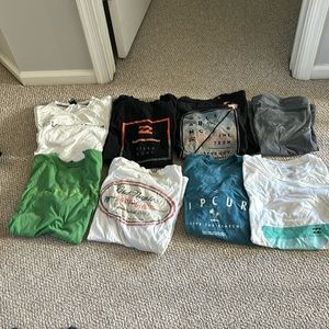8 size medium men’s graphic teas.  Surfer themes.